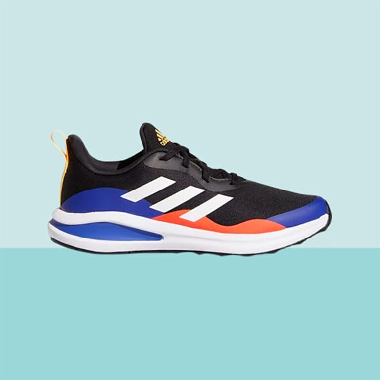 Best Clipping Path Service Company - GraphicXer 21 Shoe Photo Editing Service